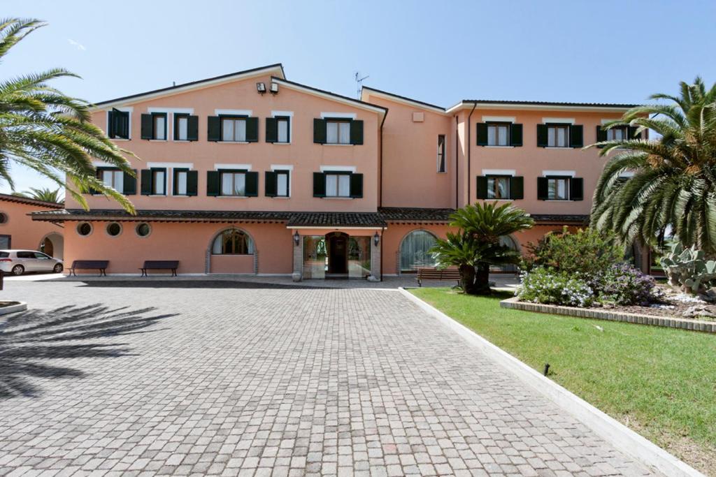 Villa Luigi Hotel & Restaurant Nuova Gestione Villa Rosa Di Martinsicuro 외부 사진