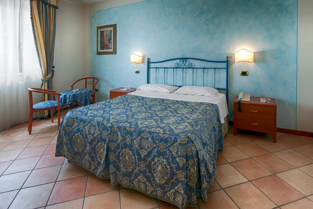 Villa Luigi Hotel & Restaurant Nuova Gestione Villa Rosa Di Martinsicuro 객실 사진