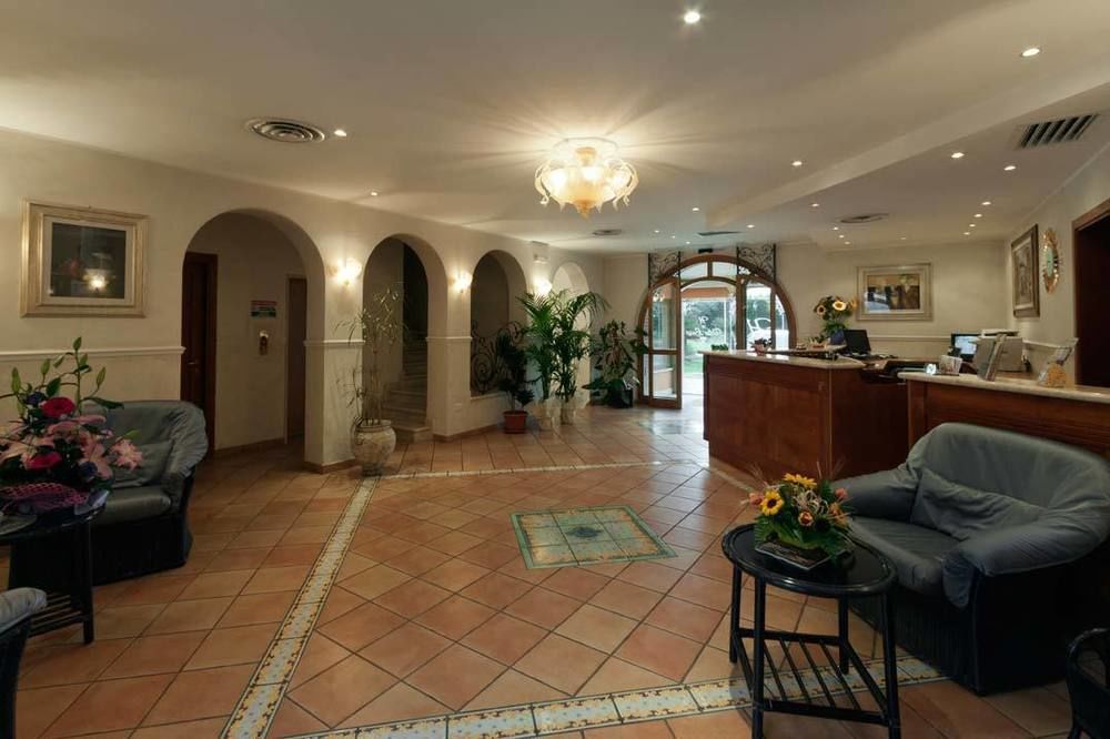 Villa Luigi Hotel & Restaurant Nuova Gestione Villa Rosa Di Martinsicuro 외부 사진