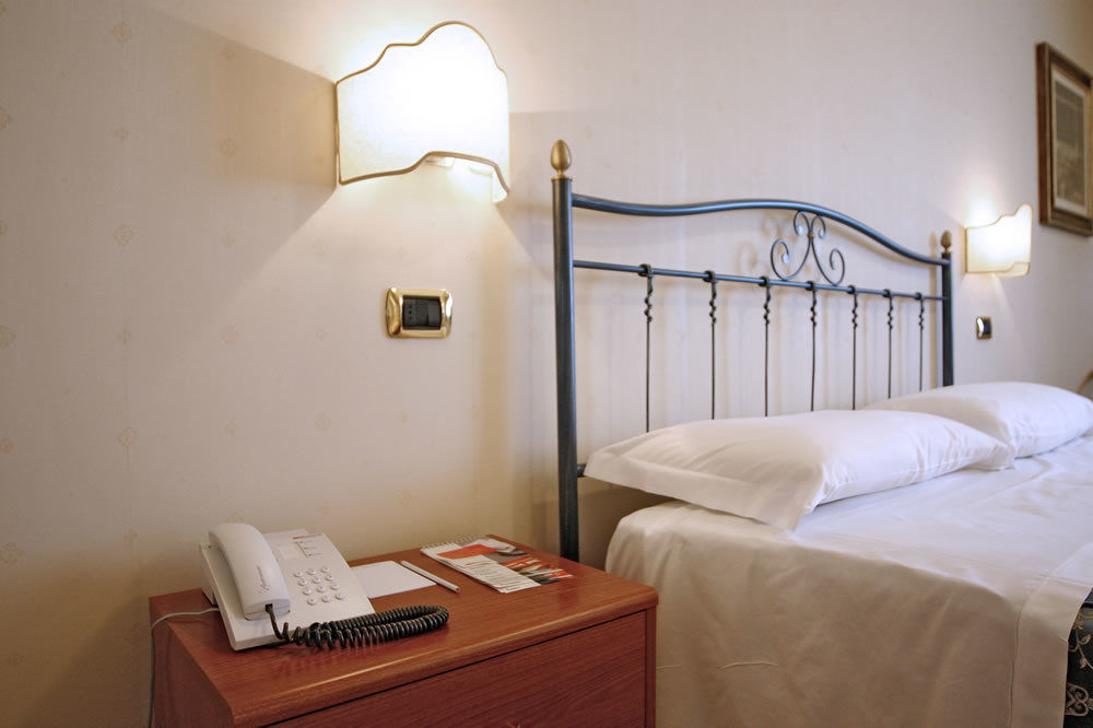 Villa Luigi Hotel & Restaurant Nuova Gestione Villa Rosa Di Martinsicuro 외부 사진