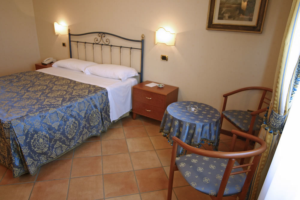 Villa Luigi Hotel & Restaurant Nuova Gestione Villa Rosa Di Martinsicuro 외부 사진