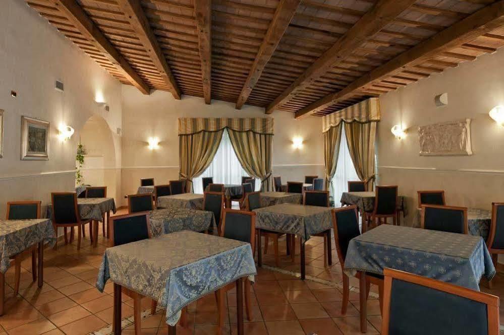 Villa Luigi Hotel & Restaurant Nuova Gestione Villa Rosa Di Martinsicuro 외부 사진